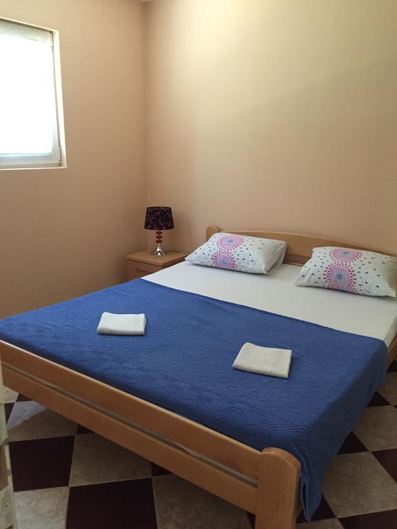 Apartment Elena Tivat Extérieur photo