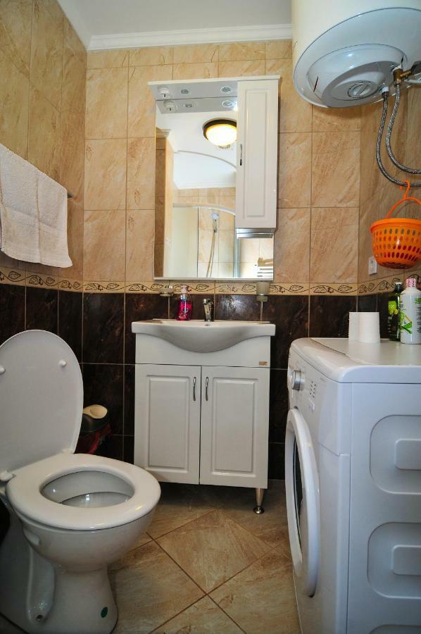 Apartment Elena Tivat Extérieur photo