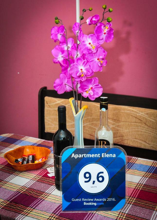 Apartment Elena Tivat Extérieur photo